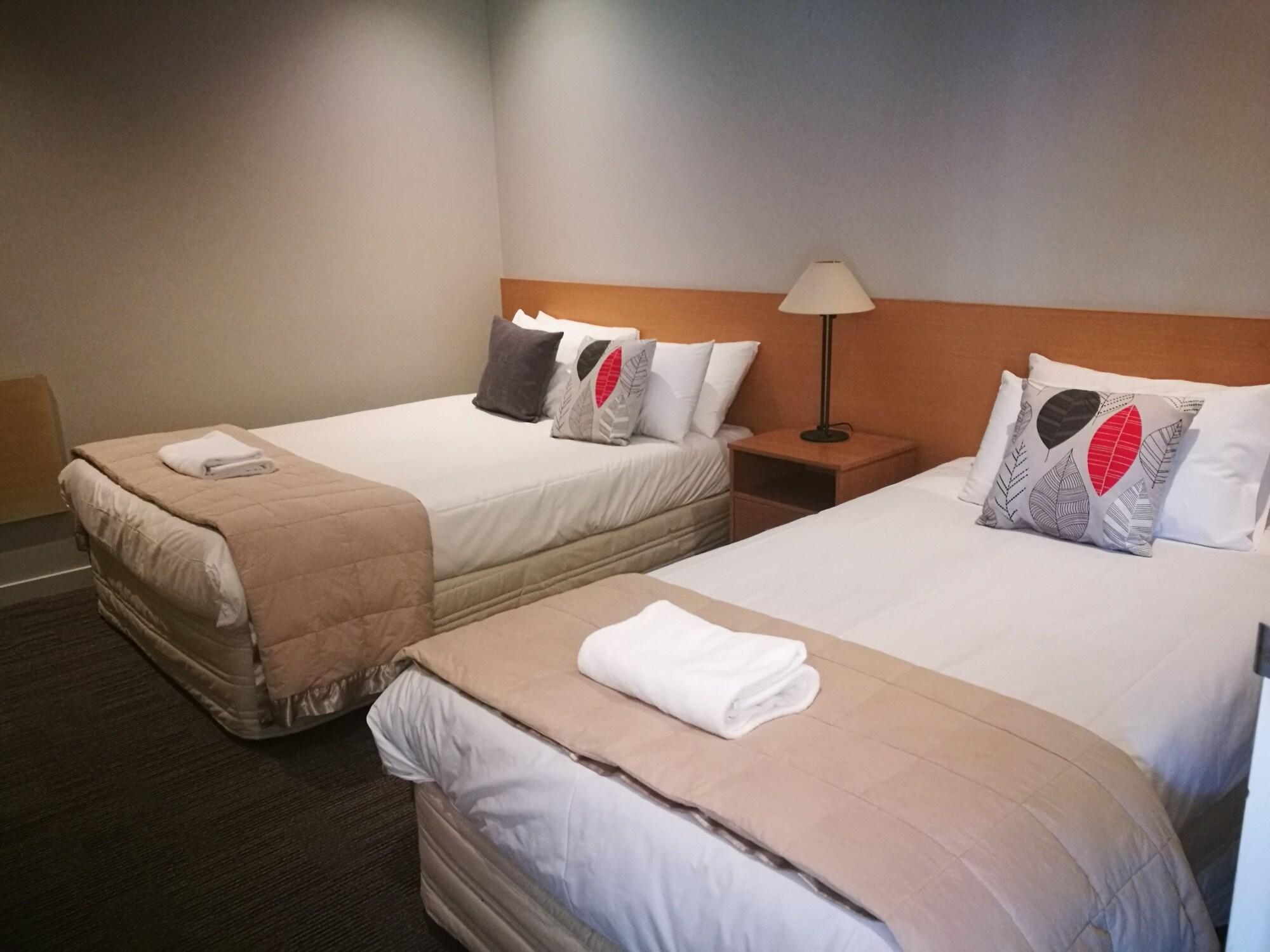 The Garden Hotel Christchurch Bagian luar foto