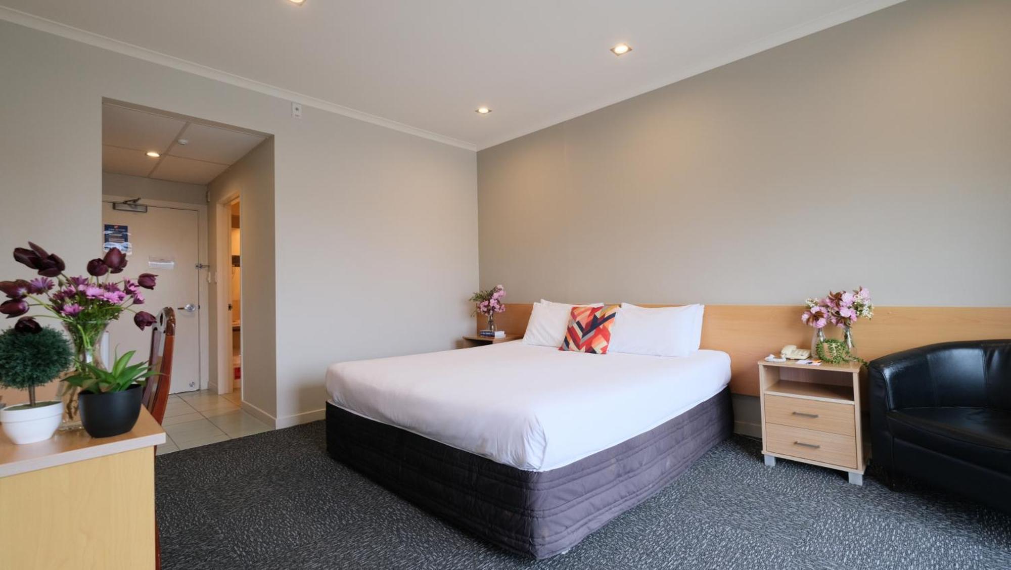 The Garden Hotel Christchurch Bagian luar foto