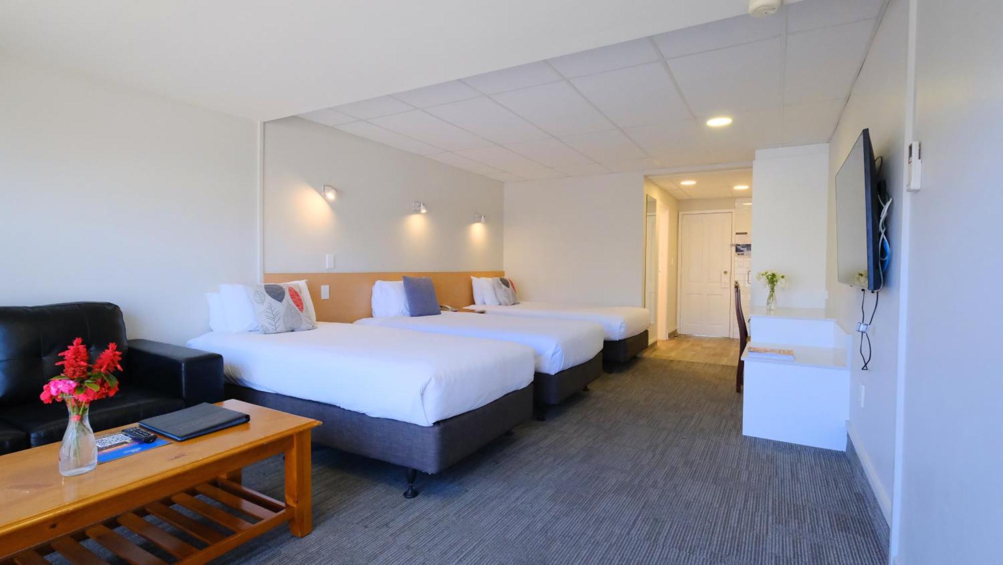 The Garden Hotel Christchurch Bagian luar foto