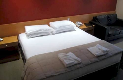 The Garden Hotel Christchurch Bagian luar foto